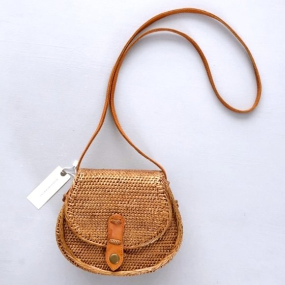 Basket crossbody bag Clearance